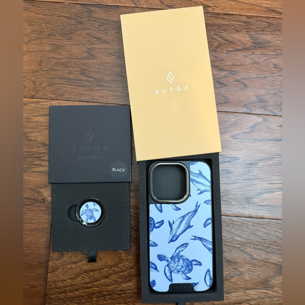 Burga iPhone 15 Pro case and matching Ring Holder